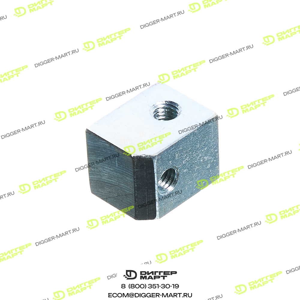 Квадратная гайка крепления генератора DEUTZ 04258106